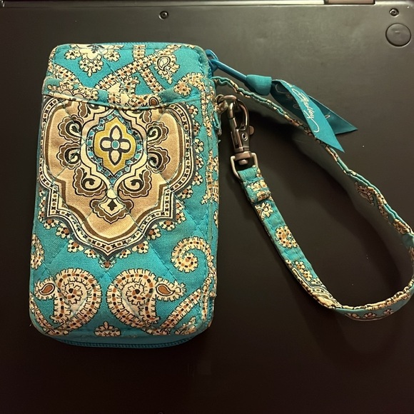 Vera Bradley ID Wallet & Wristlet Totally Turq pattern - Picture 3 of 6